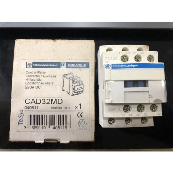 AC-CAD32F7 Aux Cont Relay 3NO 2NC 110V