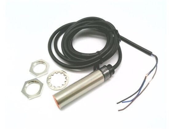 AUTONICS PRL18-5DP Proximity Switch — AUTONICS