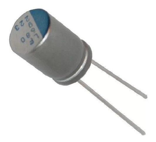 Capacitor 680 MF 4V
