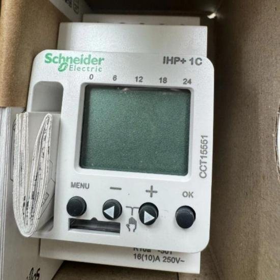 CCT15551 Programmable Time Switch