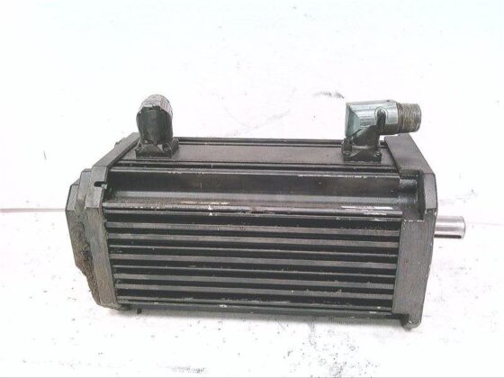 Lenze MCA13I41-RS0B0 Servo Motor — Lenze