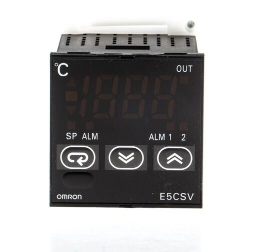 Omron E5CS-VR1T-500 Temp Controller, P3G-08 — OMRON