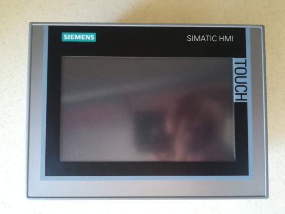 Siemens 6EV2124-0GC01-0AX0 Simatic HMI TP700 Comfort — SIEMENS